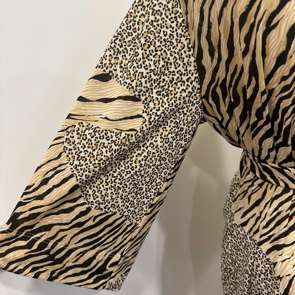 Natori Black Tan Animal Print Stretch Jersey Kimono Robe Tiger Leopard Lounge - Picture 11 of 14